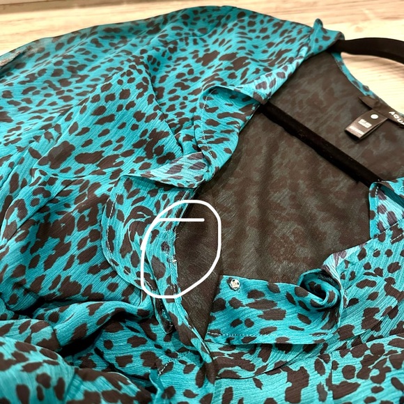 Aqua Teal Leopard Print Ruffle Wrap Long Sleeve Blouse - SMALL - Picture 8 of 9